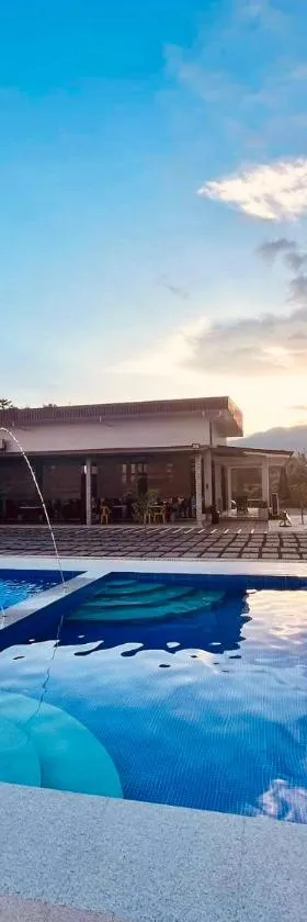 Shing Spa Resort，位于Brooke's Point的酒店