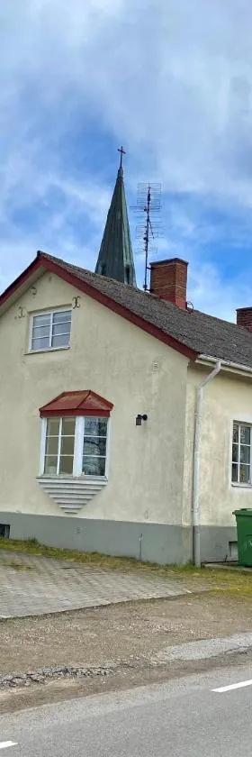 Husrum på Österlen，位于图默利拉的酒店