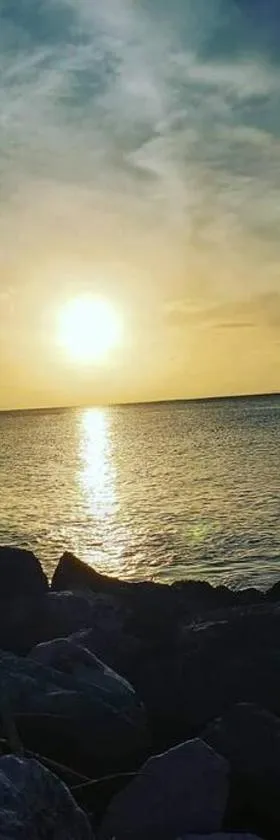 Sweet Sunset I - Aguadilla’s Street Art District，位于阿瓜迪亚的酒店