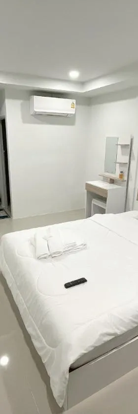 บ้านพูลทรัพย์ที่พัก POONSUB TEEPAk，位于Phibun Mangsahan的酒店