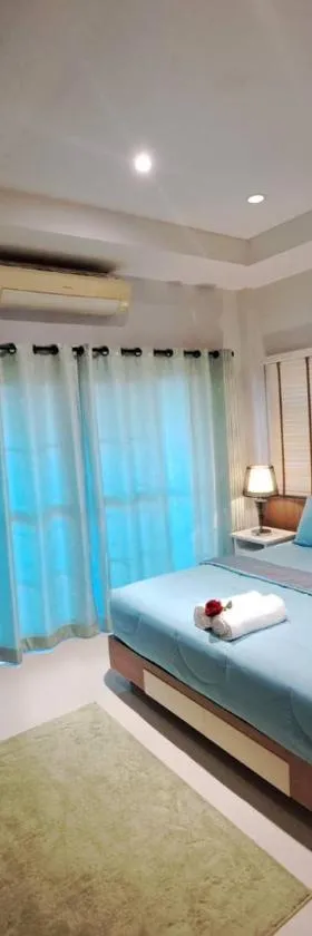 Jacuzzi Pool Villa，位于班怀雅的酒店
