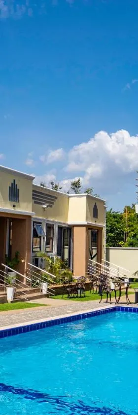Primeland Hotel，位于莫希的酒店