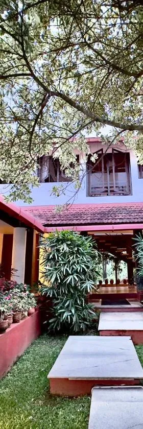 Kadkani River Resort Coorg，位于西达普尔的酒店