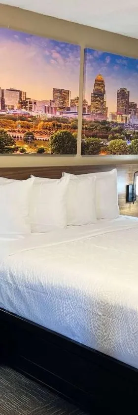 Days Inn by Wyndham Monroe NC，位于门罗的酒店