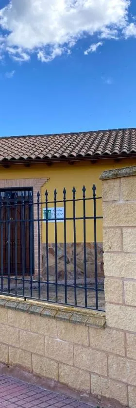 Casa LAS TABLAS DEL BULLAQUE，位于Porzuna的酒店