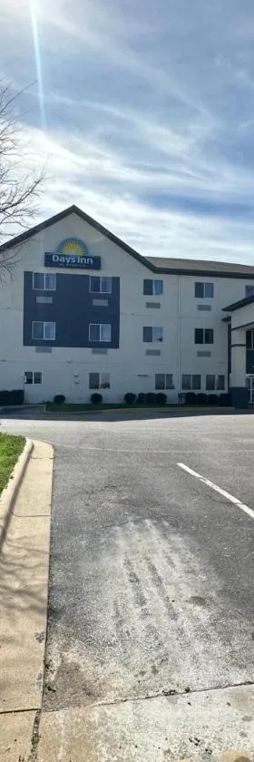 Days Inn by Wyndham Copperas Cove，位于Copperas Cove的酒店
