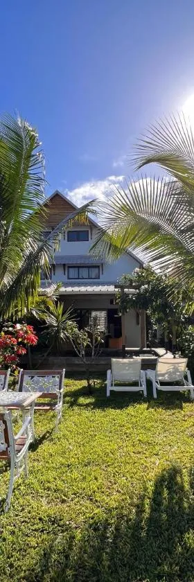 Tropical 3-bedrooms Coastal Residence Creolia2，位于康隆尼角的酒店
