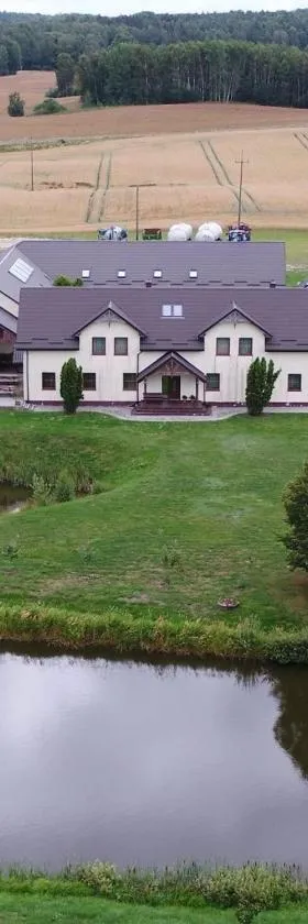 Pełnikowe Zacisze，位于Bobolice的酒店