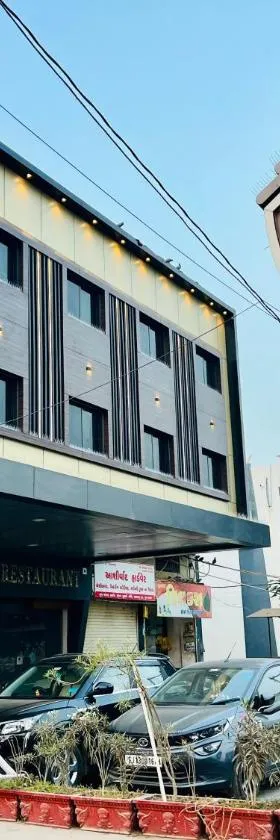 Hotel Tulsi Residency，位于普杰的酒店