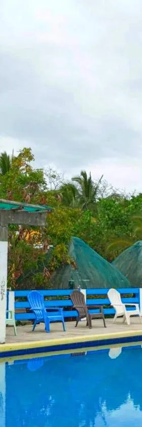 Lotus Sun & Waves Beach Resort，位于巴莱尔的酒店