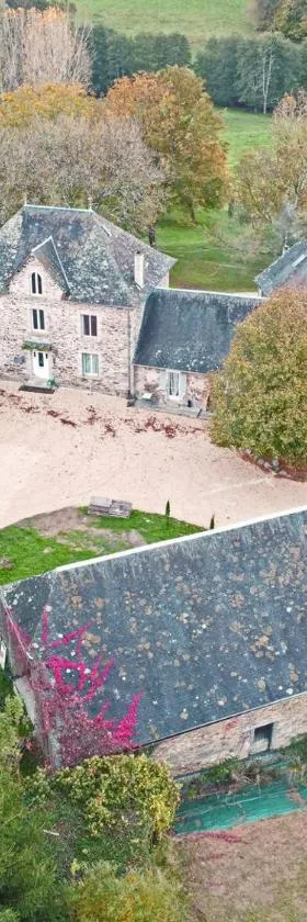 Domaine de la Clauzade，位于Saint-Germain-les-Vergnes的酒店
