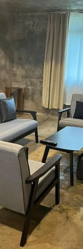 JW Homestay (ShopHouse Lv2)，位于古达的酒店