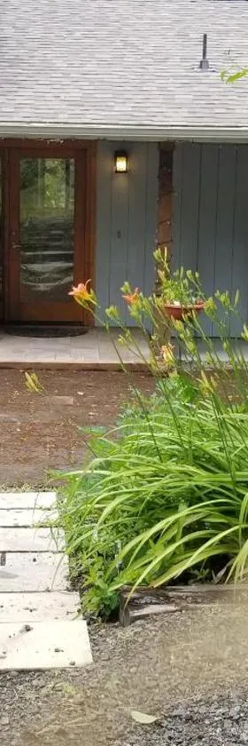 Creekside Bed and Breakfast Guest Room，位于Deerhorn的酒店
