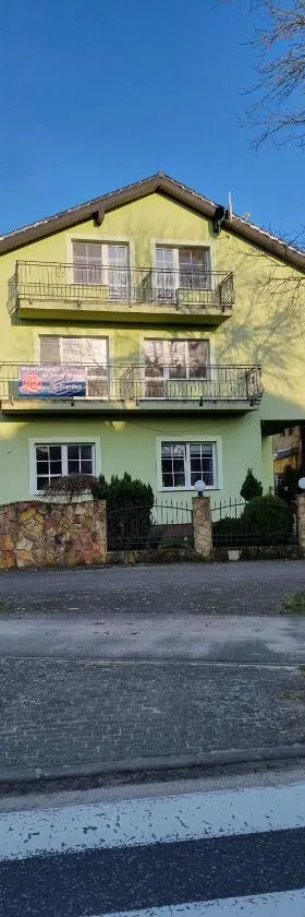 Pokoje w Zielonym Domku，位于瓦济的酒店