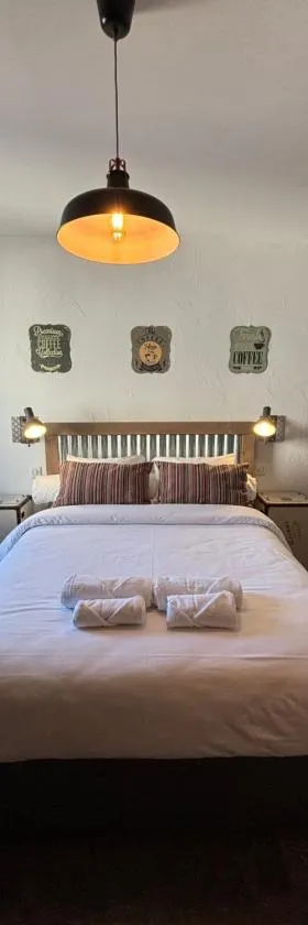 Hôtel-Restaurant Le Hauteville，位于欧特维尔－隆普内斯的酒店