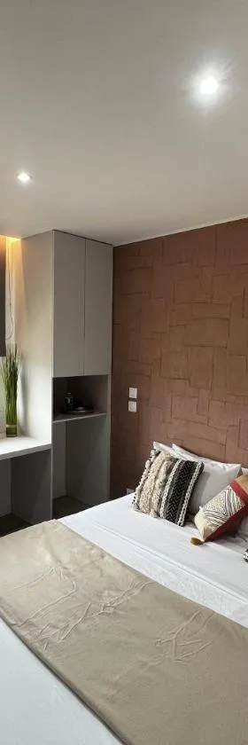 Chambre Terra Cota en colocation，位于卡宴的酒店