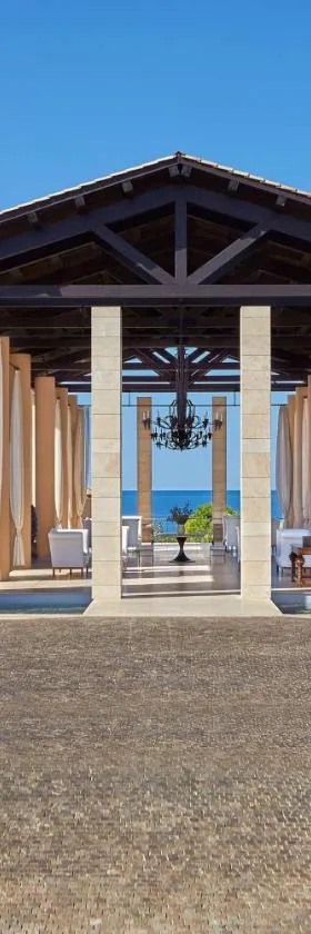 The Romanos, a Luxury Collection Resort, Costa Navarino，位于Romanós的酒店