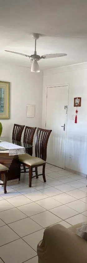 Lar puro aconchego ambiente interativo climatizado e compartilhado，位于阿拉卡茹的酒店
