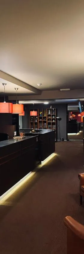 HOTEL BORNEM，位于博尔讷姆的酒店