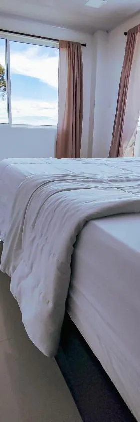 Hotel Ocaso Marinilla，位于马里尼亚的酒店