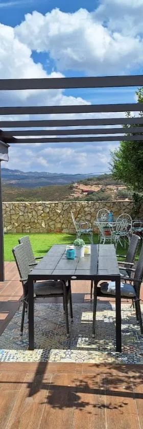 CASA MARGARITA，位于埃尔卡斯蒂略德拉斯瓜尔达斯的酒店