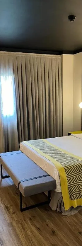 绿洲大厦酒店，位于里贝朗普雷托的酒店