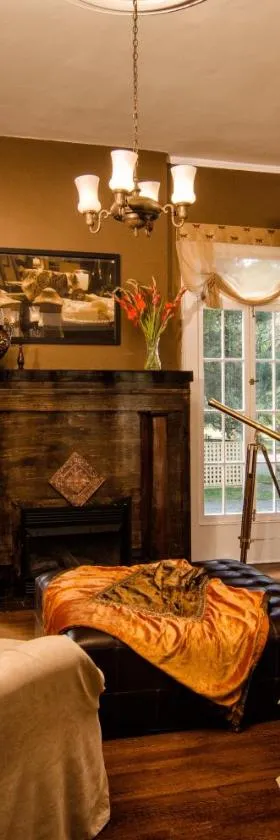 Morgan and Wells Bed and Breakfast，位于谢尔比的酒店