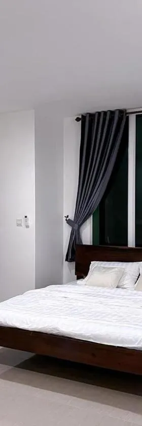 D32 Homestay near airport Behind Brown coffee airport，位于金边的酒店