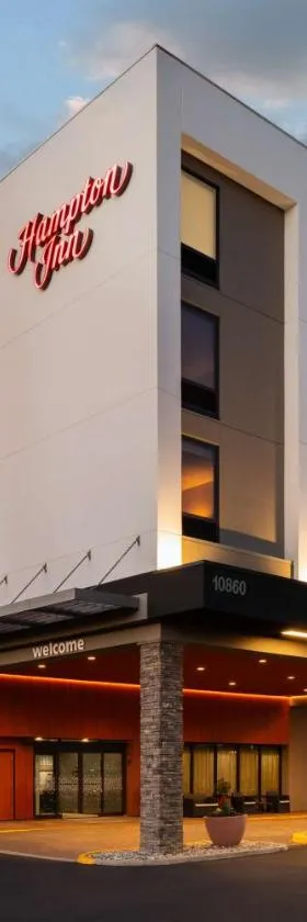 费尔法克斯市汉普顿旅馆，位于费尔法克斯的酒店