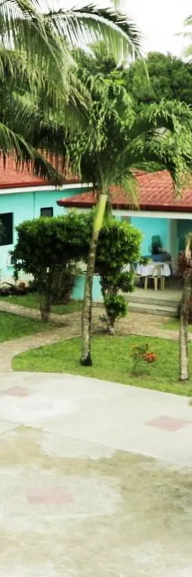 L&L Beach Resort，位于潘丹的酒店