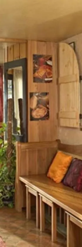 Hotel Restaurant Robichon，位于Loray的酒店