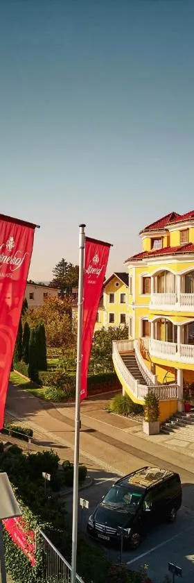 勒特内霍夫多瑙公寓，位于Au an der Donau的酒店