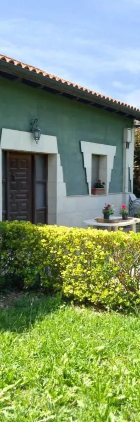 La casita de la venta，位于Tagle的酒店