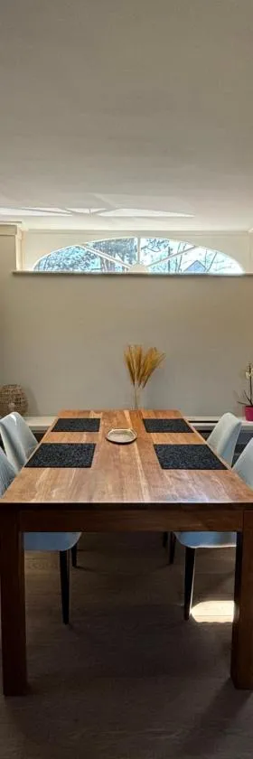 Duplex Rosières - 12’ de Bruxelles，位于Rixensart的酒店