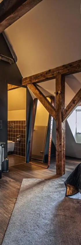 Boutique Hotel Spedition a member of DESIGN HOTELS，位于图恩的酒店