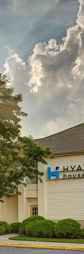 劳雷尔山Hyatt house酒店，位于劳雷尔山的酒店