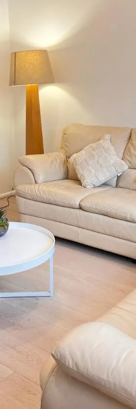 50 meters to the beach Hargraves Beach Cottage，位于Norah Head的酒店