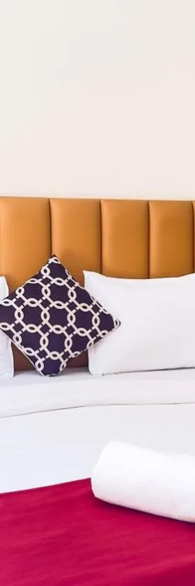 Hotel Leela Inn Candolim，位于莫尔穆冈的酒店
