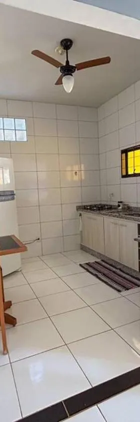 Casa confortável área central，位于Campo Novo do Parecis的酒店