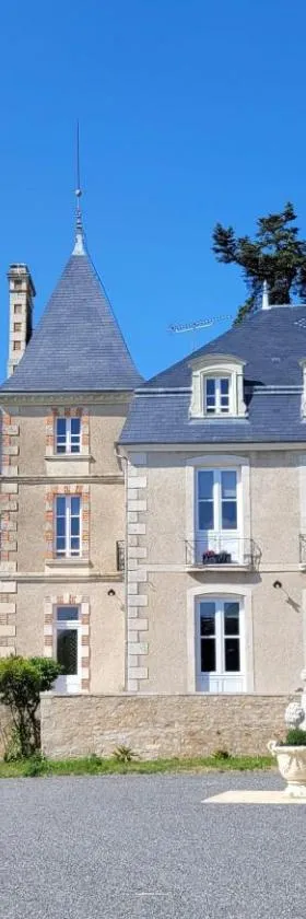 VILLA SAINT PIERRE，位于La Trimouille的酒店