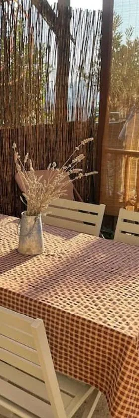 Maison de village cosy et chaleureuse，位于Tavera的酒店