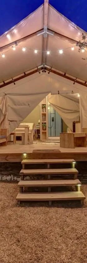 12 Fires Luxury Glamping with Heating #5，位于约翰逊城的酒店