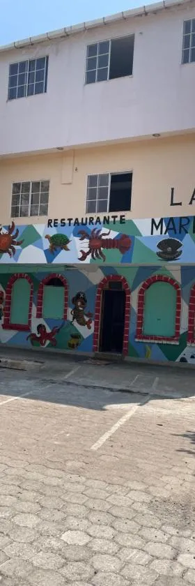 Playa El Obispo D La Marea building La Libertad，位于拉利伯塔德的酒店