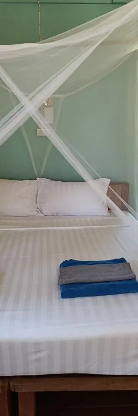 Mangrove House Kohyao noi，位于Ban Bang Chak的酒店
