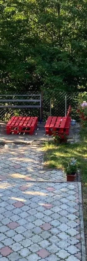 Ljiljin raj，位于Bela Zemlja的酒店