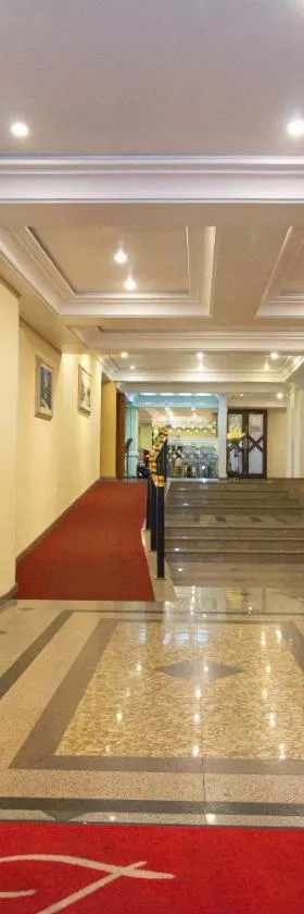 特雷维电子商务酒店，位于库里提巴的酒店