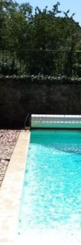 Gite familiale avec piscine Hunawihr - Ribeauvillé，位于于纳维的酒店