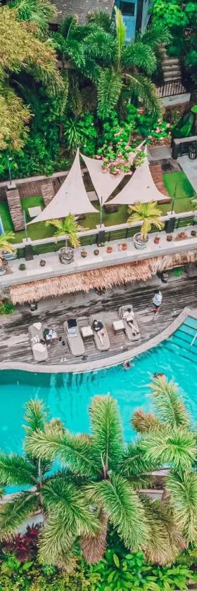 Bugana Beach and Dive Resort，位于Manlocahoc的酒店
