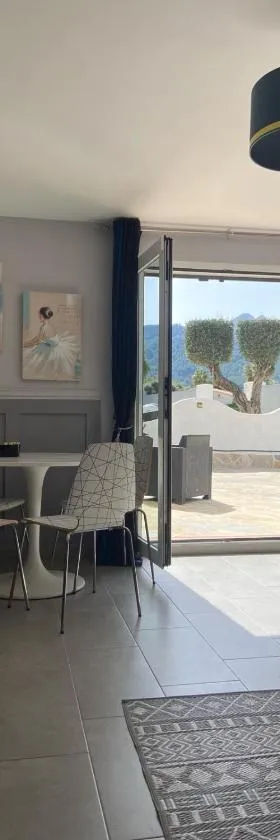 Lovely Apartment Orba Alicante，位于Orba的酒店