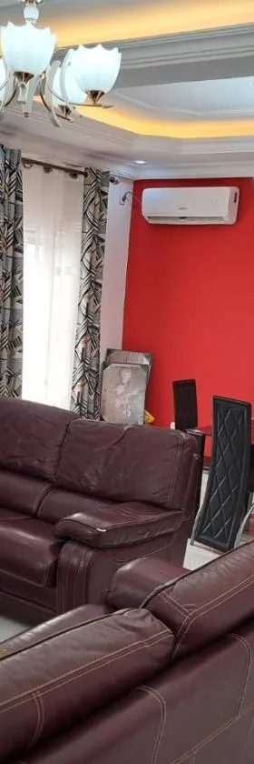 Residence New Standing Douala CITE CHIRAC YASSA，位于杜阿拉的酒店